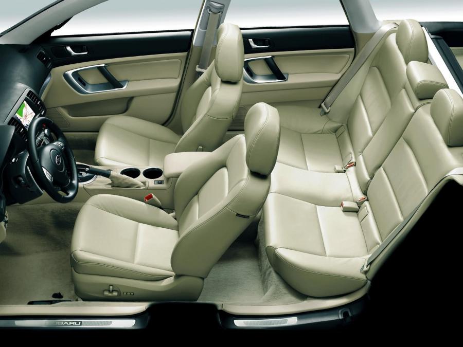  Subaru Outback 3.0R 2006 года  (EU) (фото 11 из 24)